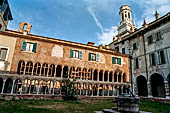 Duomo di Verona - Chiostro. 